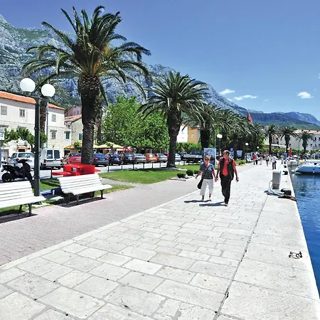 Awesome In With Kitchen Makarska