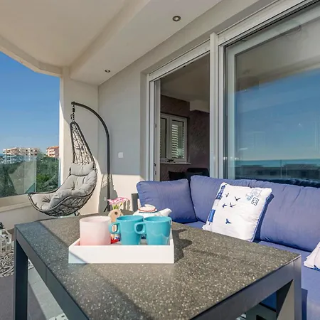 2 Bedroom Cozy In Apartman