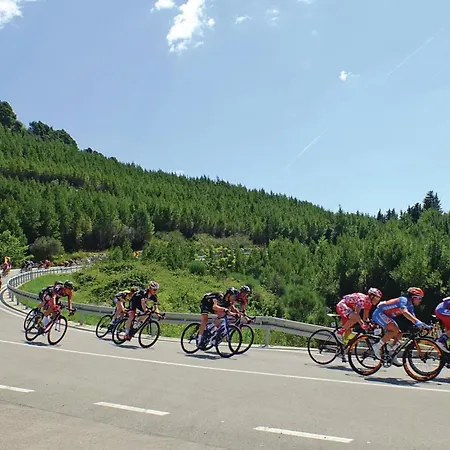 2 Bedroom Cozy In Апартаменти